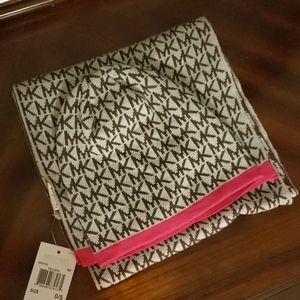 MK hat and scarf set